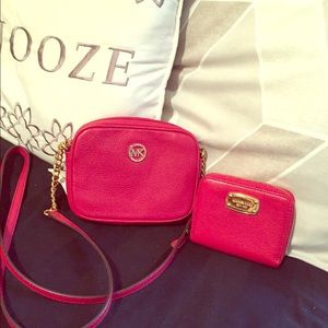 Michael Kors mini crossbody body and wallet!